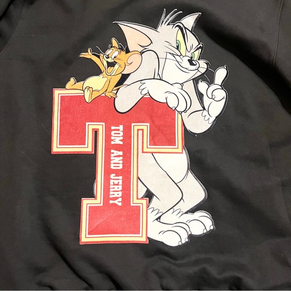 Tom & Jerry Fleece Lined Unisex Sweatshirt with Side Arm Patches Size Medium - Picture 6 of 14